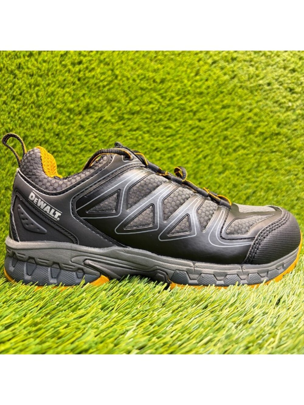 Dewalt Boron Mens Size 7 Black Yellow Lace Up Aluminum Toe Safety Work Shoes